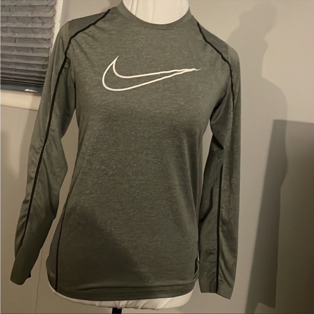 Nike Pro Fitted Dri